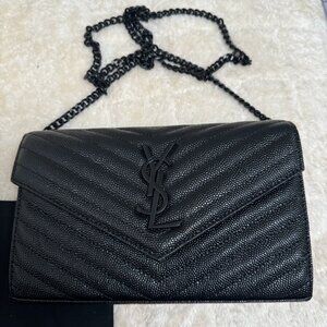 Yves Saint Laurent   Black shoulder bag